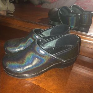 Dansko size 41 clogs